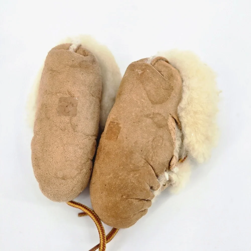 Scooter Baby Woodland Animals Slippers Genuine Sheepskin Moccasins Bundle Size 2